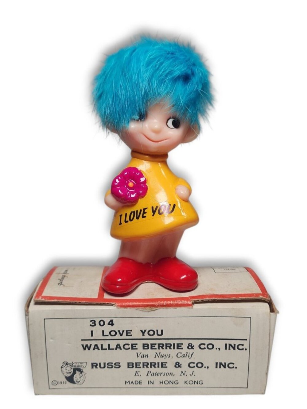 New w/ box vtg 1970 Wallace Berrie Figurine "I Love You" w/ donut Hong Kong